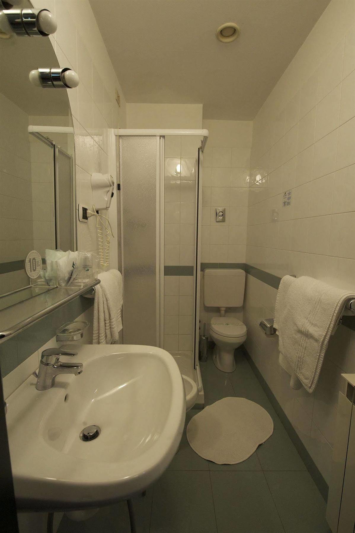 Tirreno Hotel