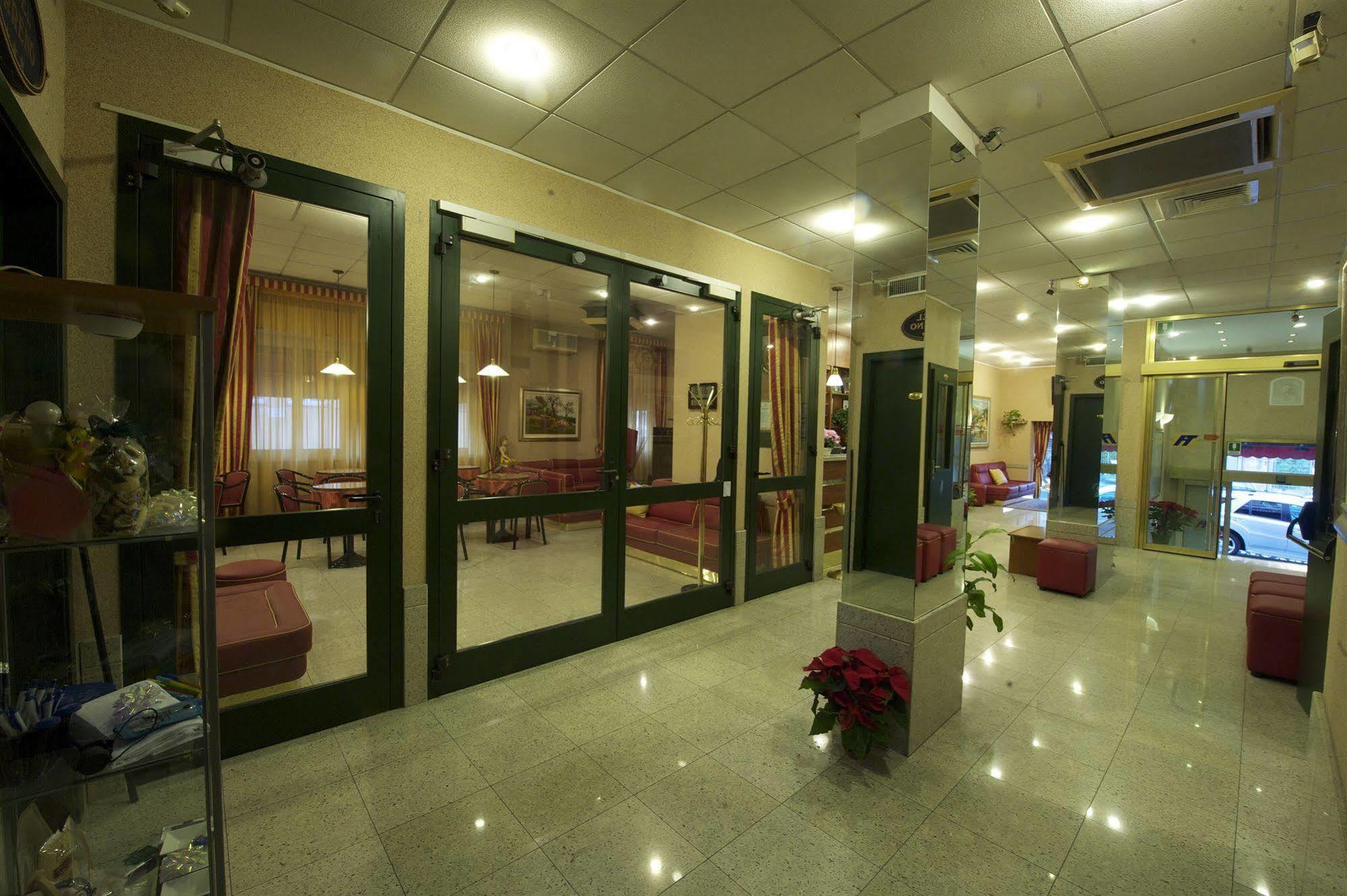 Hotel Tirreno 3*