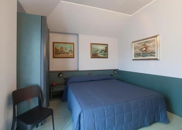 Hotel Tirreno